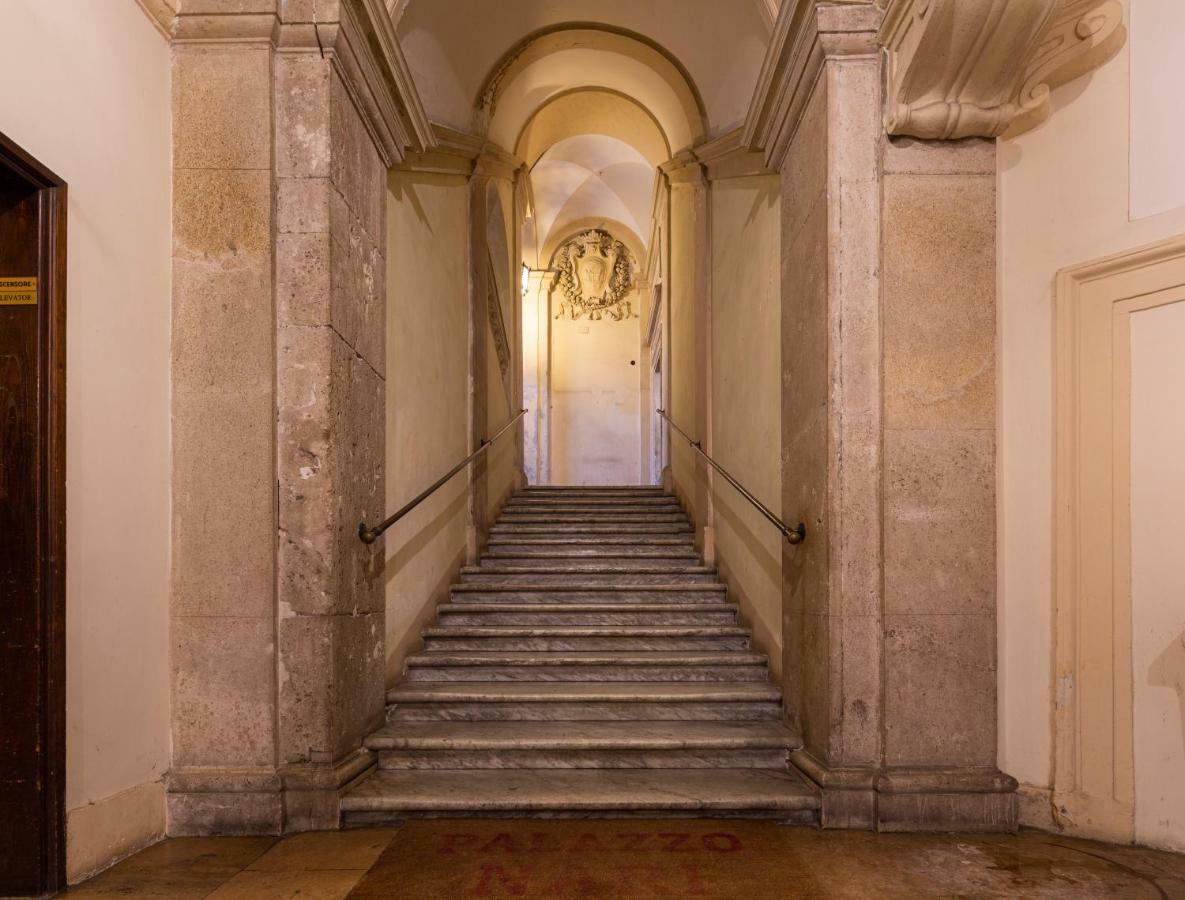 Апартаменты Pantheon Palazzo Nari Рим Экстерьер фото